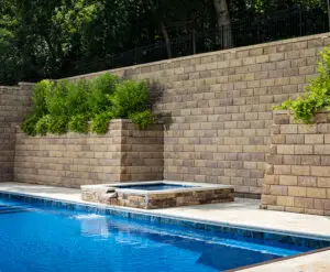 retaining wall and pool - Geo Retaining wall contractor